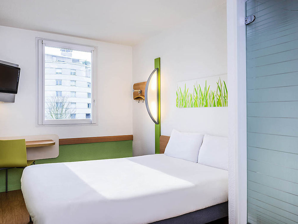 Ibis Budget Paris Porte De Vanves Exterior foto